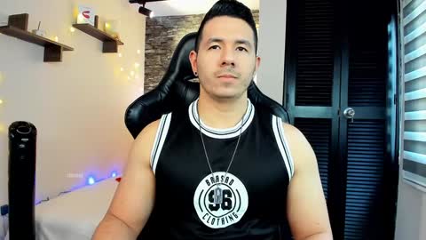 Snapshot of ransoj chatting on January 5, 8:31 pm Jonas online show from January 5, 8:31 pm