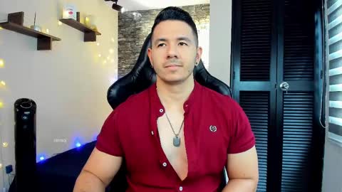 Snapshot of ransoj chatting on February 9, 8:34 pm Jonas online show from February 9, 8:34 pm