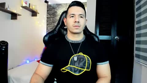 Snapshot of ransoj chatting on January 3, 11:55 pm Jonas online show from January 3, 11:55 pm