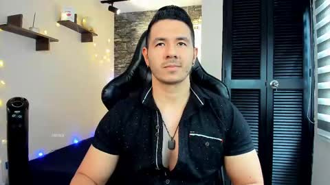 Snapshot of ransoj chatting on February 16, 9:05 pm Jonas online show from February 16, 9:05 pm
