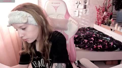 Rapunzel online show from March 6, 1:21 pm