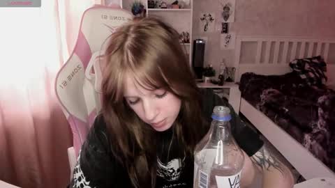 Rapunzel online show from February 20, 1:24 pm