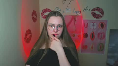 raspberry0101 online show from February 14, 1:23 am