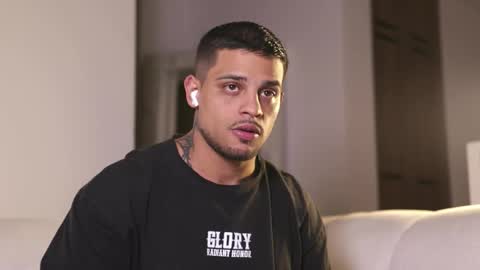 rausch77 online show from December 22, 7:04 am