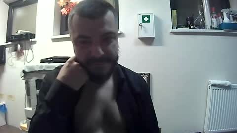 Snapshot of ravart43 chatting on December 16, 11:18 pm ravart43 online show from December 16, 11:18 pm