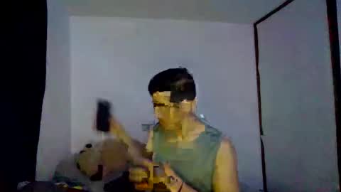 raven20081024 online show from October 26, 11:04 pm