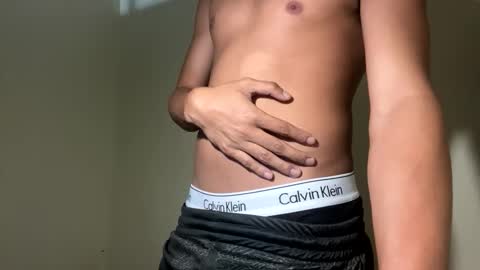 raven354 online show from February 12, 1:48 pm