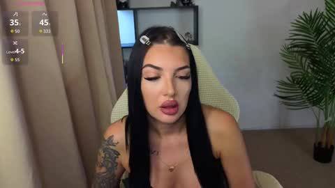 raven_inkk online show from October 16, 8:58 am