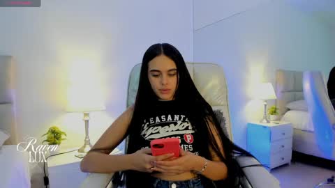 RAVEN online show from April 13, 7:07 pm