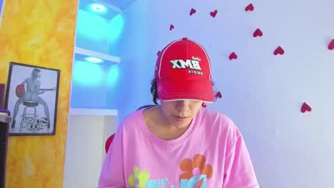 gata online show from February 15, 3:33 pm