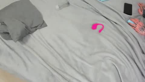 Raveneusbiter online show from February 25, 9:07 pm