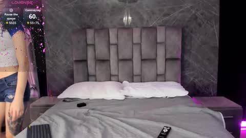 ravensinferno online show from October 30, 7:47 pm