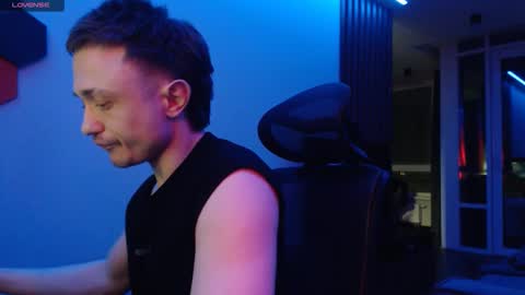 Alex Nash online show from November 8, 2:25 am