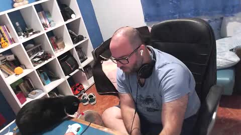 ravingr3d3 online show from October 27, 11:38 pm