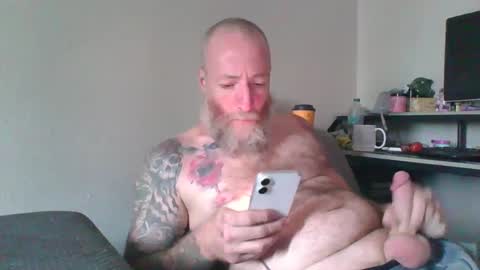 rawdogrobert39 online show from September 27, 5:00 pm