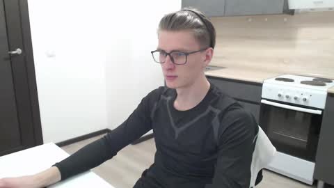Snapshot of ray_booy chatting on January 25, 2:58 pm Ray Booy online show from January 25, 2:58 pm