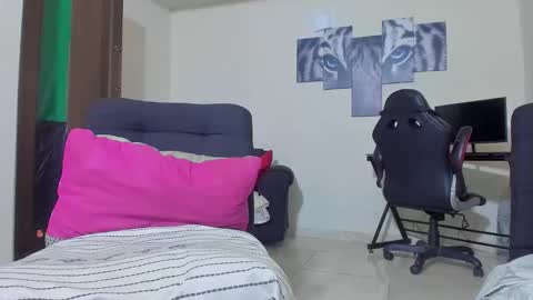 ray_long222 online show from March 20, 4:45 pm