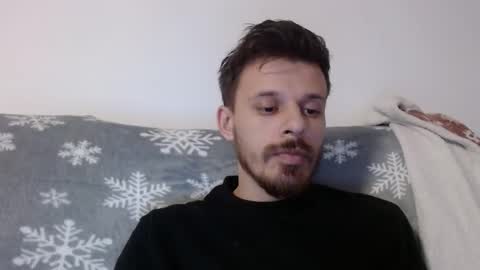 Snapshot of rayann27 chatting on December 15, 9:53 pm rayan online show from December 15, 9:53 pm