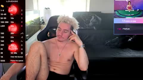 Rayzel White online show from July 5, 11:50 am