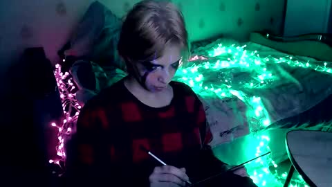  Yrriel Strife Candy-Demon Caveboy mr. Cringe   online show from March 10, 5:12 am