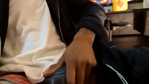 razor20221 online show from February 10, 11:35 am