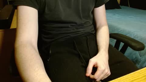 Scrappy Coco online show from November 30, 7:48 am