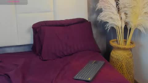 Cattleya Exposito  online show from October 8, 6:14 pm