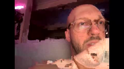 HugeSecret online show from June 8, 1:28 am