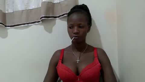 queen online show from December 17, 4:08 am