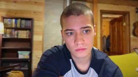 AliceEve online show from February 23, 2:36 am