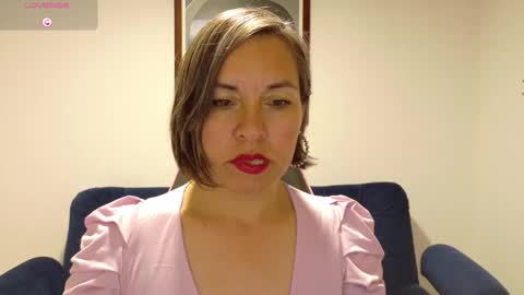 Rebbeca online show from December 4, 11:15 pm