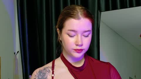 rebecca_lace online show from October 22, 10:11 pm