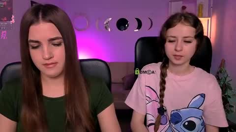 rebecca_smile_ online show from June 8, 12:28 pm