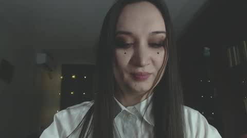 AnnaAnnet online show from April 7, 1:13 pm