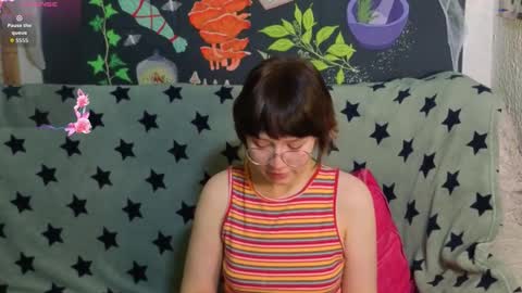 Lara online show from November 15, 9:38 pm