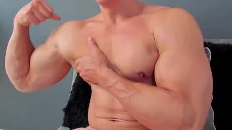 twitter REECET26 instagram RECCETAYLOR online show from September 25, 3:30 pm