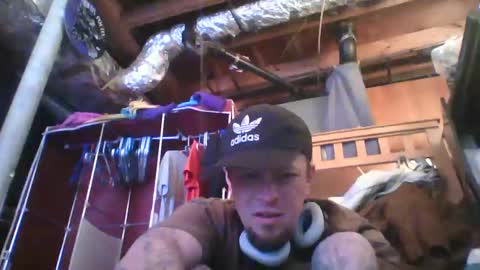 recka810 online show from February 28, 9:55 pm