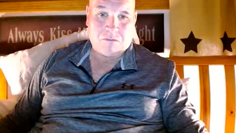 Mtn. Man online show from November 3, 2:23 am