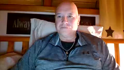 Mtn. Man online show from October 13, 1:51 am