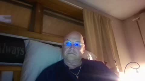 Mtn. Man online show from October 8, 3:24 am