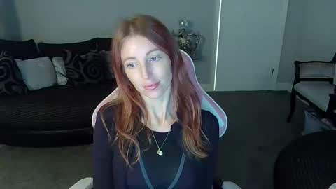 Red -  online show from February 9, 3:26 pm