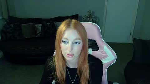 Red -  online show from September 25, 8:49 pm