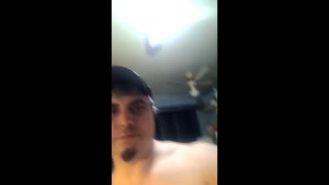 Snapshot of red_hot_peppers chatting on December 7, 8:05 am red_hot_peppers online show from December 7, 8:05 am