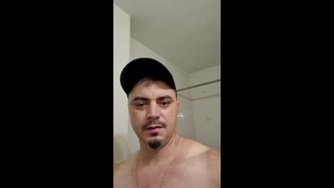 Snapshot of red_hot_peppers chatting on October 14, 2:03 am red_hot_peppers online show from October 14, 2:03 am