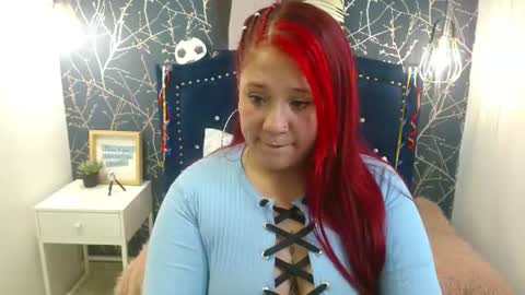 Red Liia   online show from July 7, 3:19 am