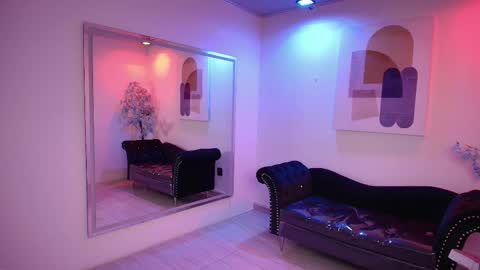 Res Moon online show from October 7, 11:39 am