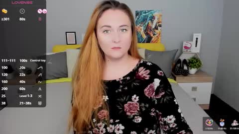 Lessy Fox online show from October 10, 6:47 pm