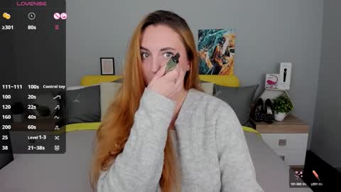 Lessy Fox online show from September 28, 6:17 pm