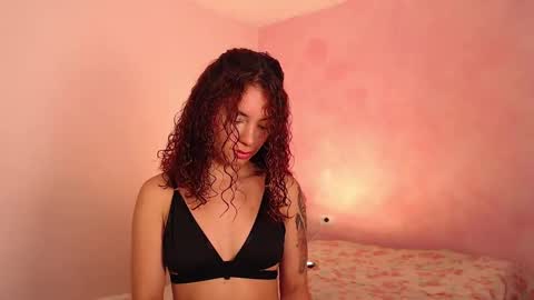 red_velvett0 online show from October 1, 10:36 am