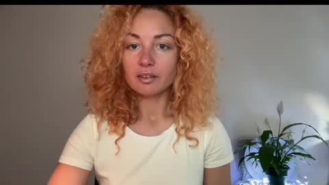 reddgirll online show from March 9, 5:49 pm